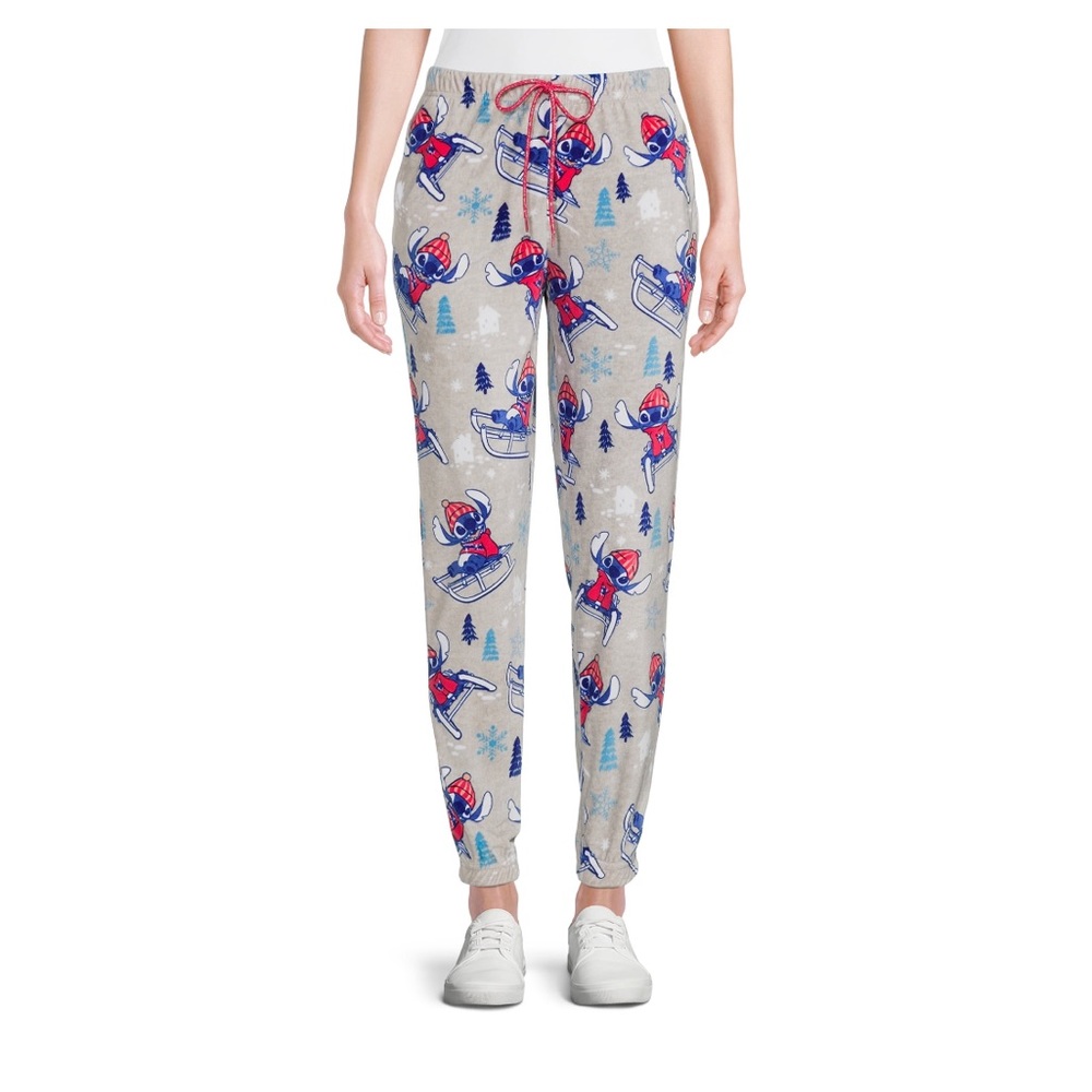 Disney stitch women’s sleep jogger with pockets. New with tags